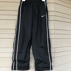 Boys nike wind pants Clearance
